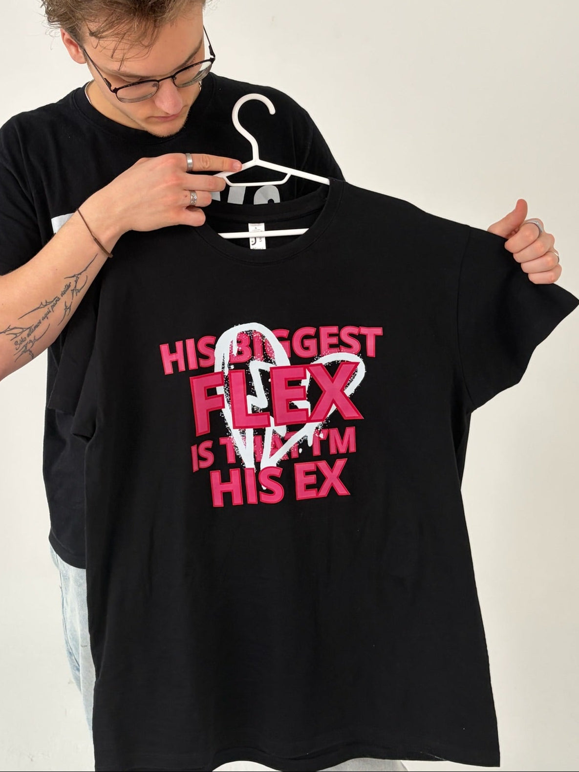 HIS BIGGEST FLEX IS THAT I´M HIS EX